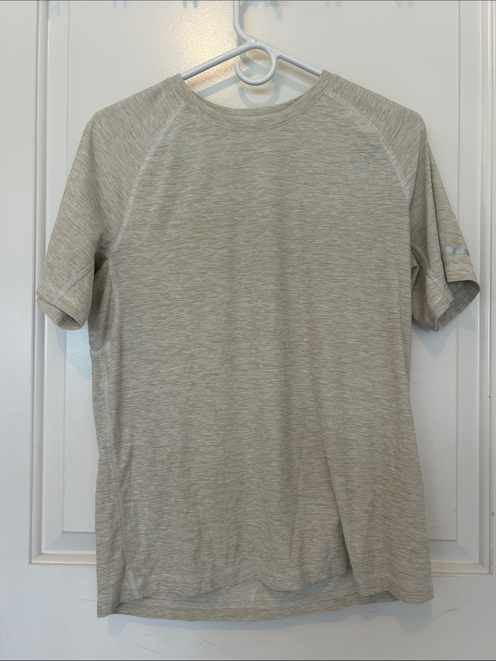Men's Lightweight Short-Sleeve Tee in Light Heather Cream